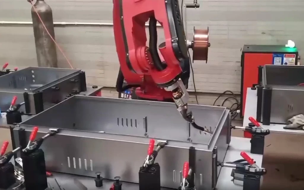 applications of six axis welding robot(1)